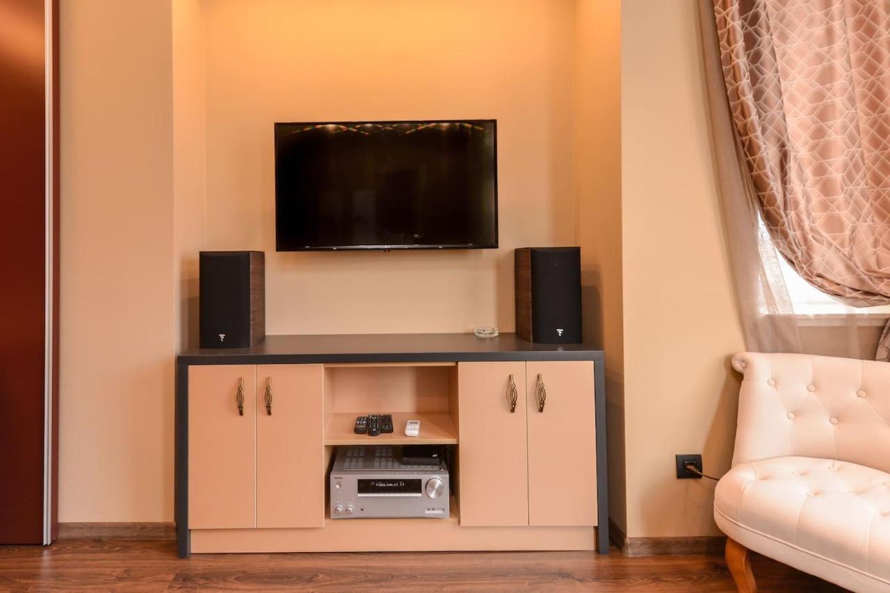Sofia Dream Apartments - Jazzy Two Bedroom Suite By Flat Mаnager Ngoại thất bức ảnh